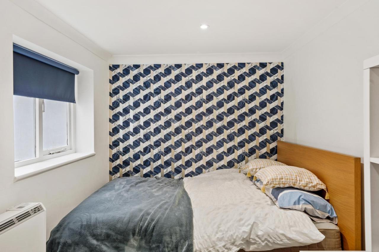 Modern One Bedroom Apartments In Brighton Exterior foto